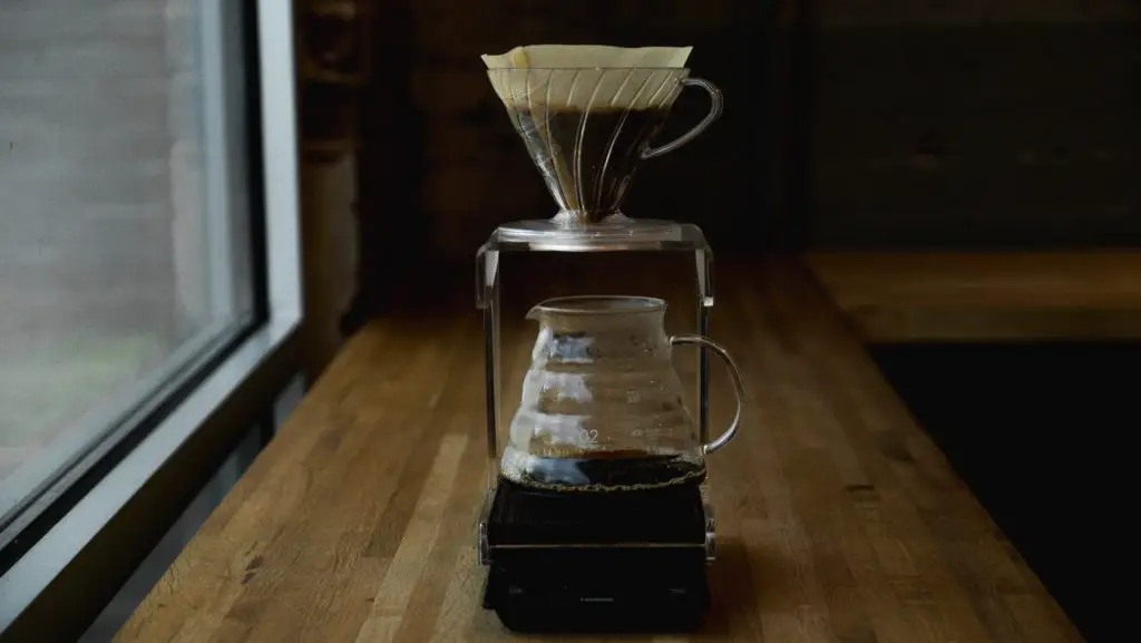 V60 Coffee Maker/Dripper and glass jug