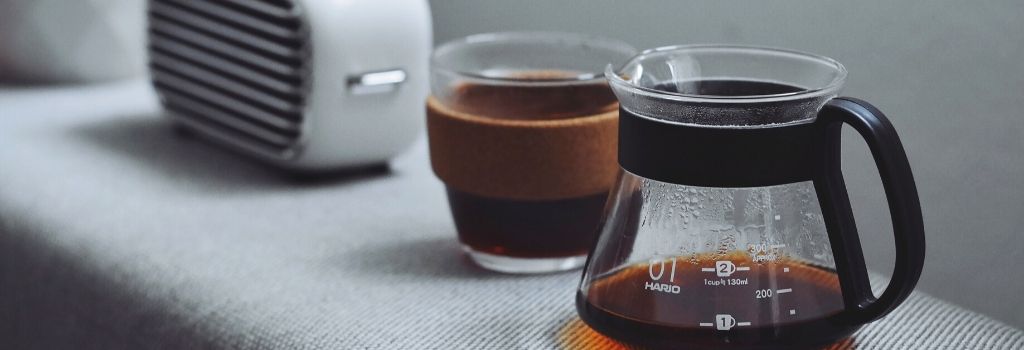 pour over coffee and keep cup with espresso coffee inside